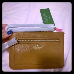 Kate Spade NWT Chester Street Tinie :wrmgngrbrd